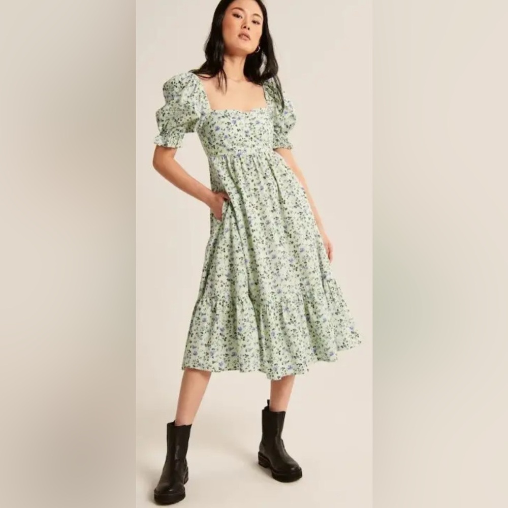 Abercrombie Puff Sleeved Midi Dress